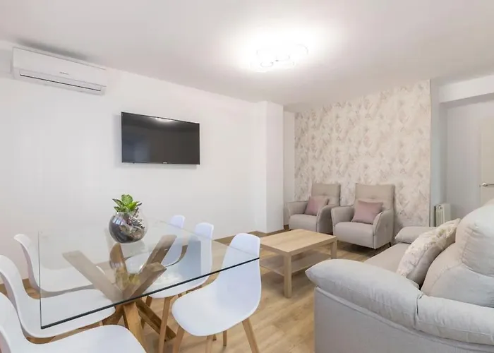 Neptuno Deluxe Apartamento *